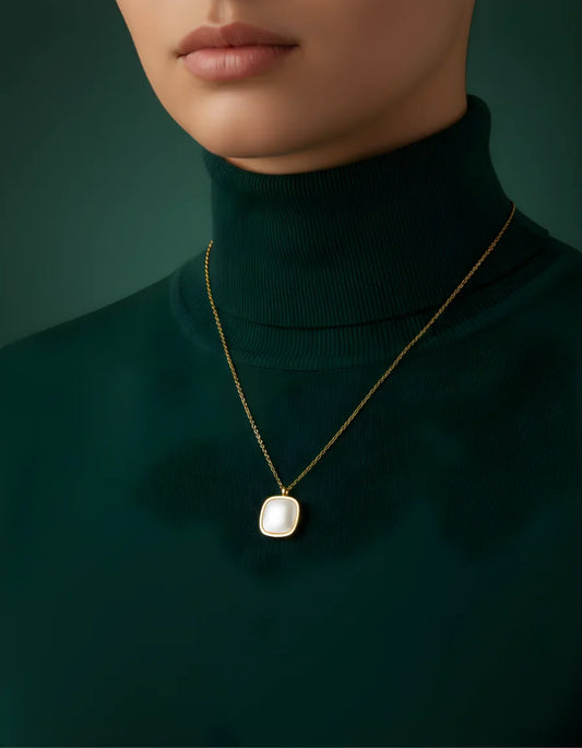 White Diamond Pendant