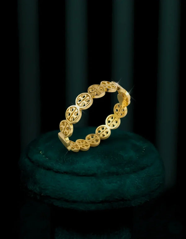 Armlets