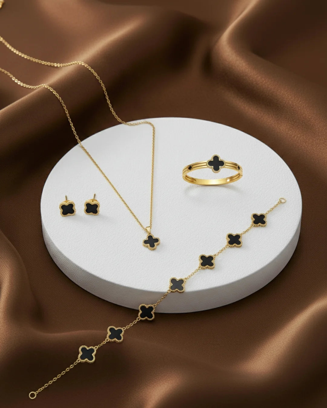 pookie heart jewellery set