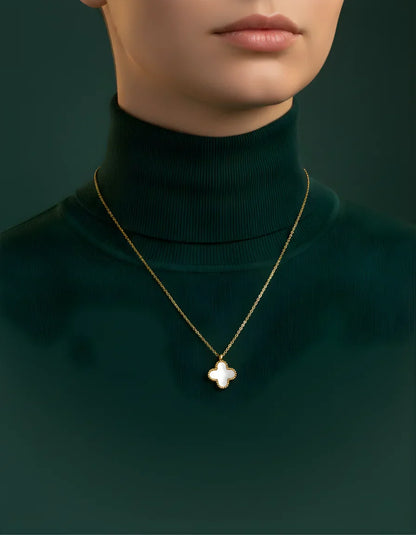 White Golden Whisper Pendant