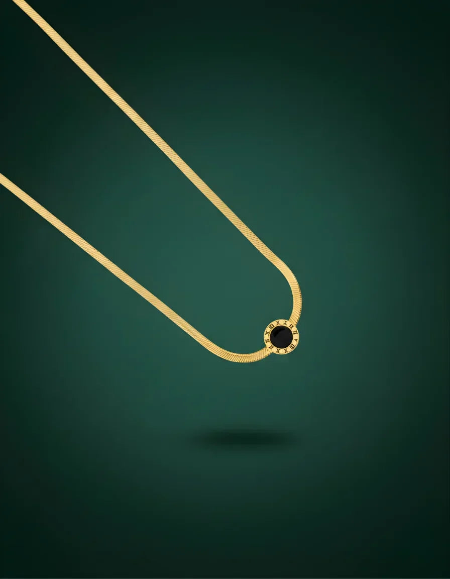 Veloura Pendant