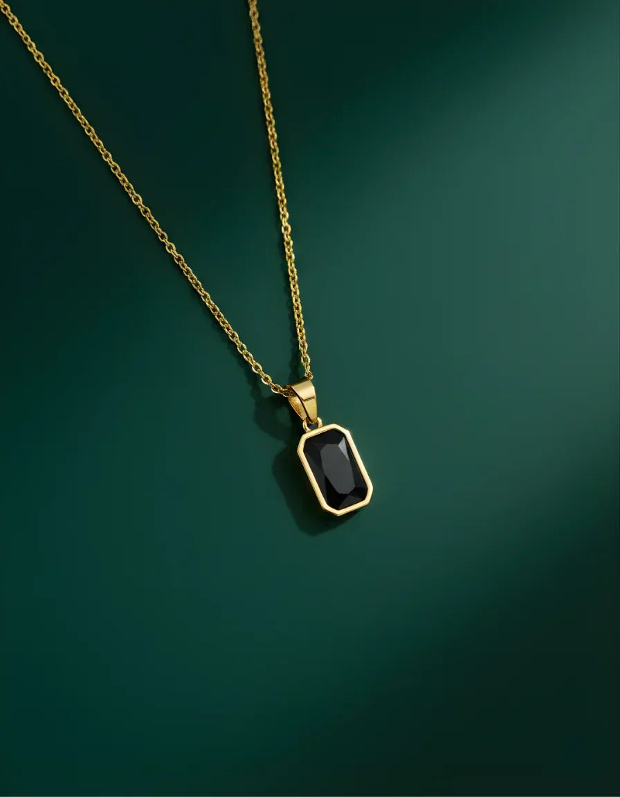 Iconic Pendant
