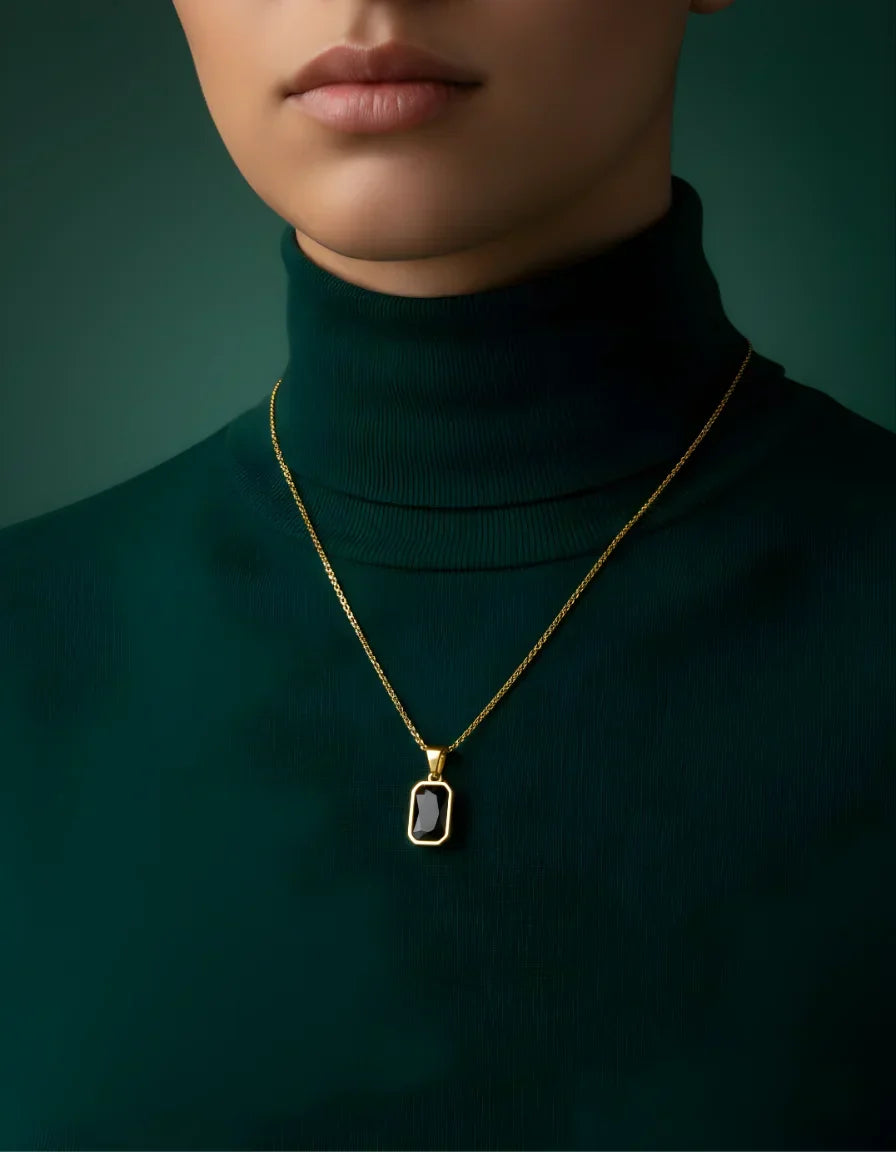 Iconic Pendant